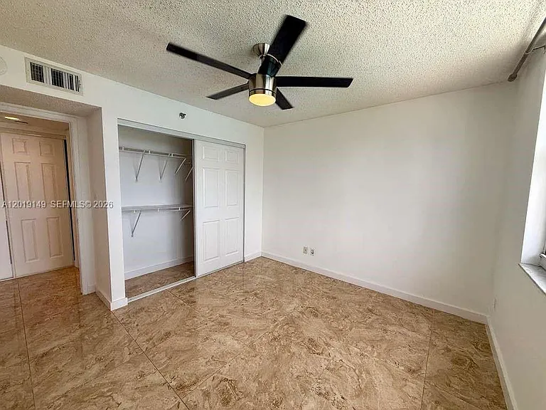 770 Claughton Island Dr #706 — Photo 8