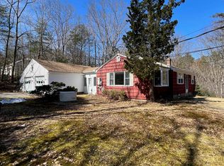 69 Bartlett Rd, Kittery Point, ME 03905