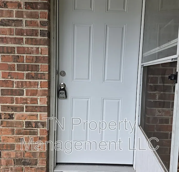 202 Rue Basin #A — Photo 1
