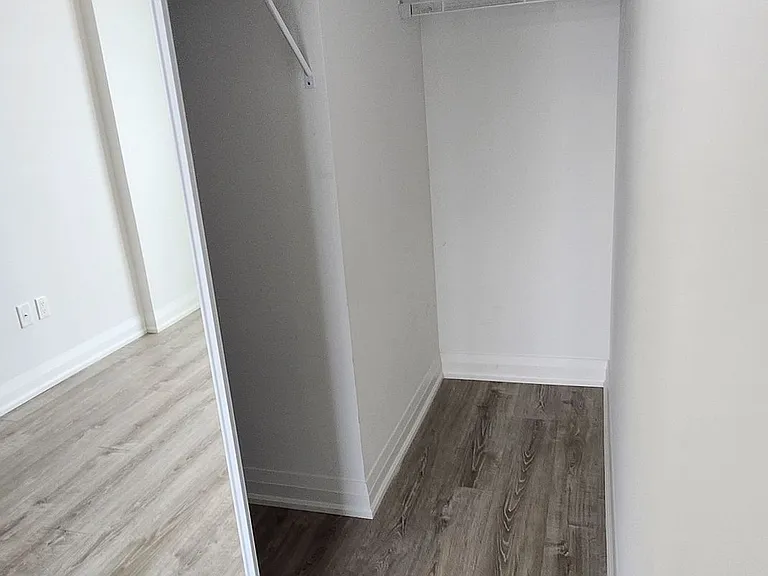 30 Gibbs Rd #3303 — Photo 8