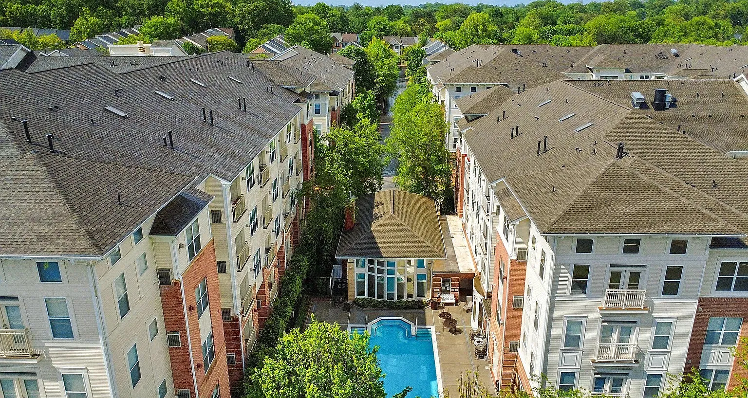 2 bed, 1100 sqft, $2,800 — Photo 1