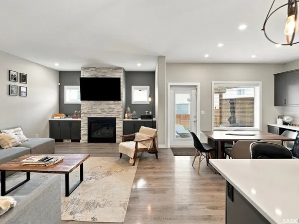 311 Dagnone Crescent, Saskatoon, SK S7V 0P7