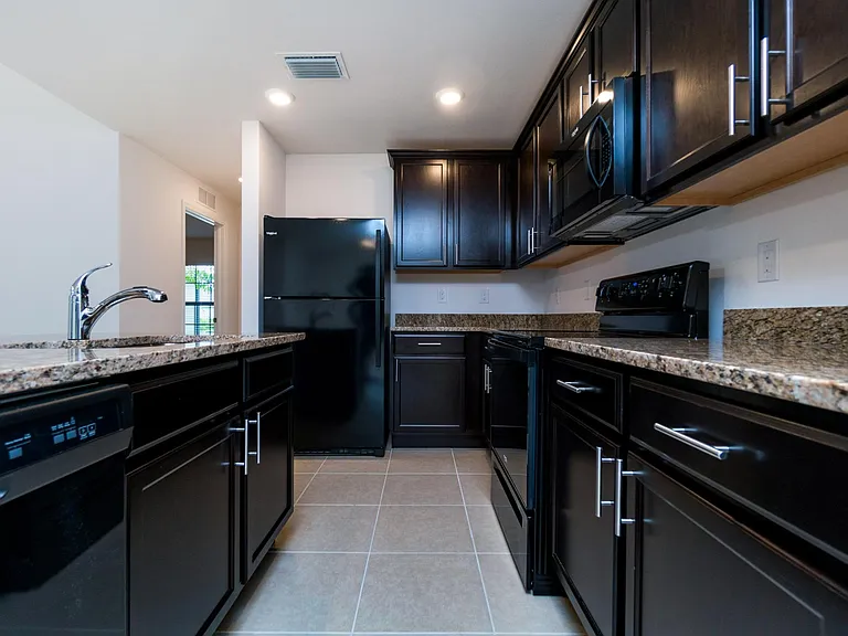 2015 Gerald Ave — Photo 7