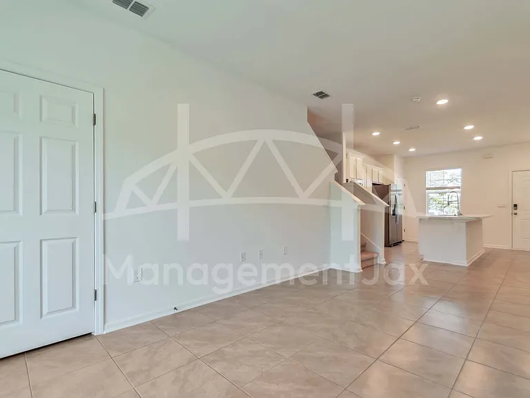 8356 Zenith Cir #1 — Photo 9