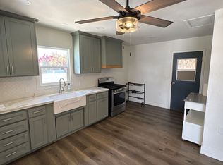 151 N Villa Ave, Dinuba, CA 93618