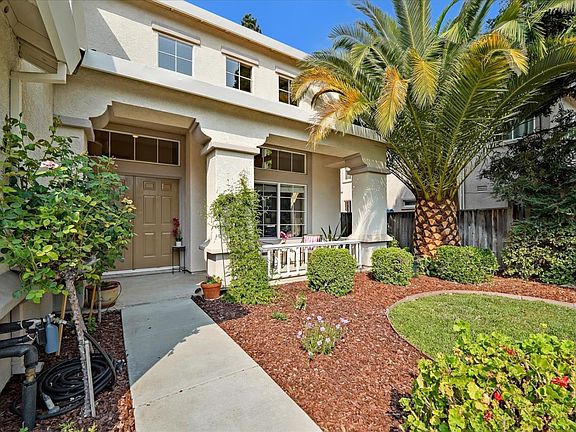 5th image of 1255 Longmeadow Dr