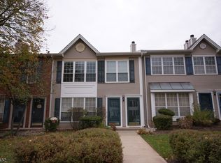 78 Gregory Ln #1910, Franklin Park, NJ 08823