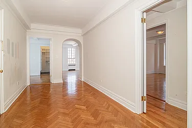 Rented by Rita S Citrin, LREB