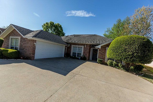 1st image of 3606 Doublewood Dr