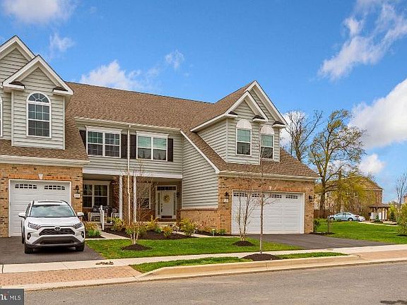 2nd image of 171 Sirius Dr