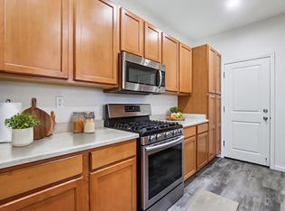 2564 N Village Dr, Santa Rosa, CA 95403