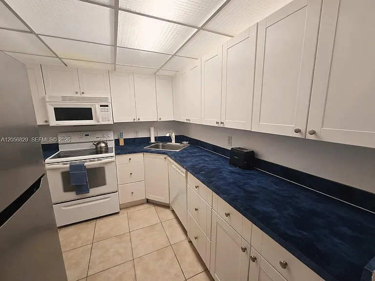 800 West Ave #722 — Photo 11