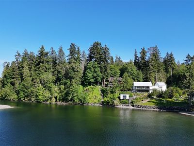 9844 NE Lafayette Avenue, Bainbridge Island, WA, 98110