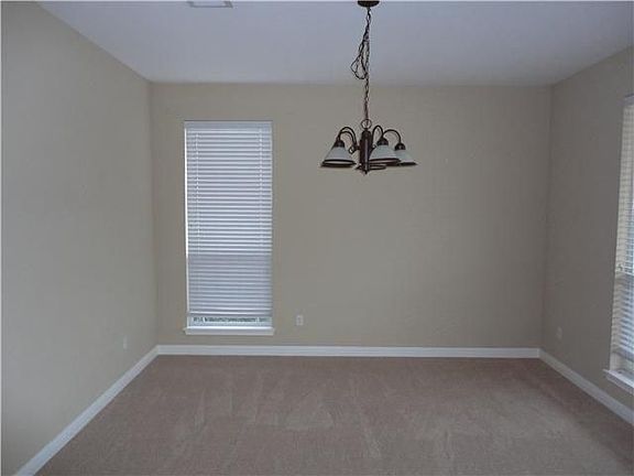 5th image of 1609 Grand Falls Dr