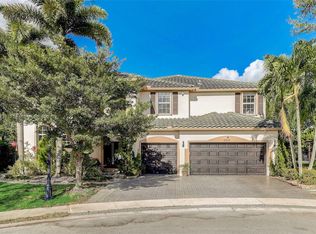 19109 N Gardenia Ave, Weston, FL 33332