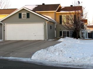 730 49th St S, Fargo, ND 58103