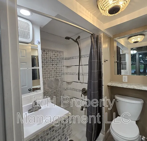 635 N Andover Rd — Photo 28