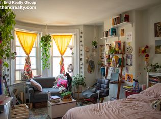 760 Huntington Ave APT 3, Boston, MA 02115