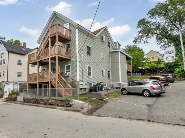 7 S Harlem St, Worcester, MA 01610