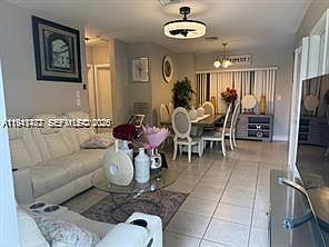 3rd image of 4620 SW 31st Dr