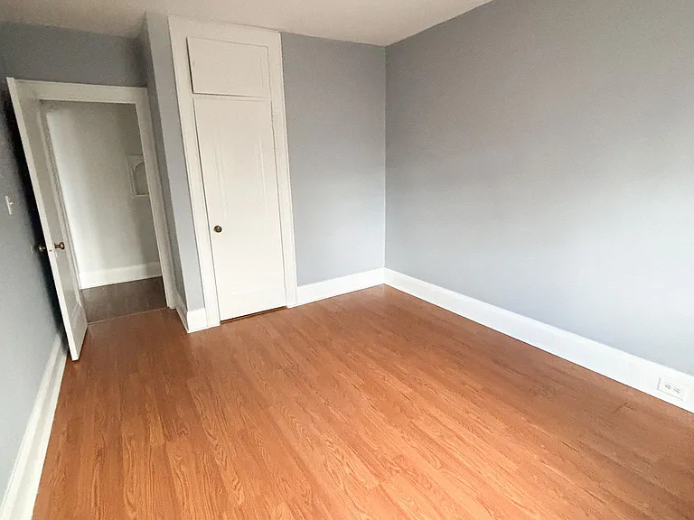 20 Roselawn Ave #11 — Photo 9