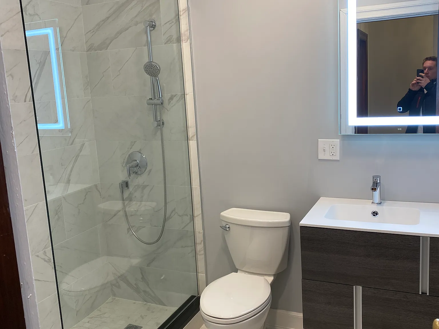 1 bed, 750 sqft, $1,800 — Photo 4
