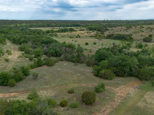 N3 Logan Br, Hamilton, TX 76531