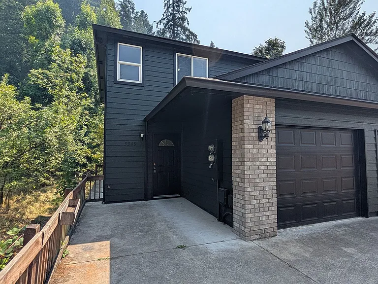 5949 Aster St — Photo 1