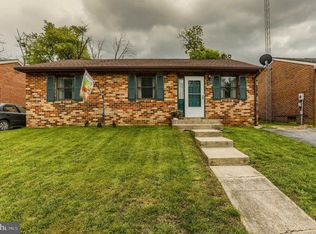 352 Yorkshire Dr, Hagerstown, MD 21740