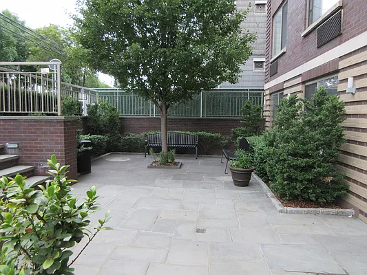 Sold by NCR Real Estate | media 9