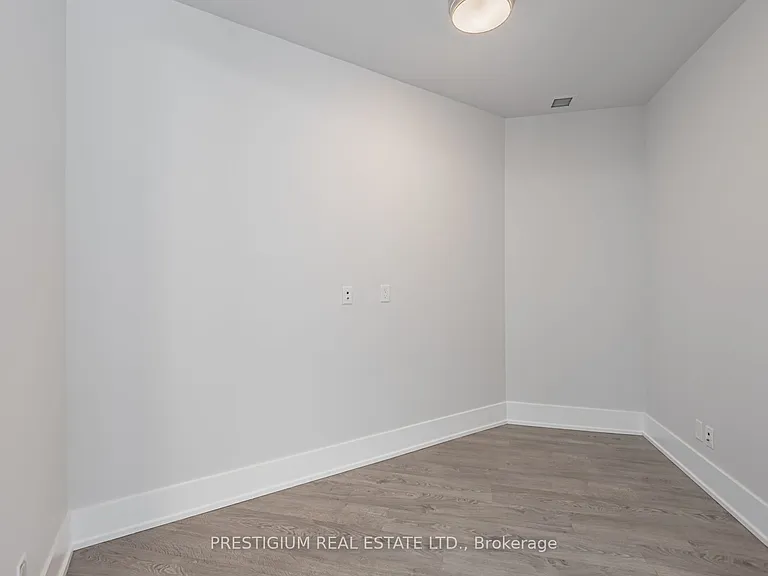 1 Edgewater Dr #202 — Photo 14
