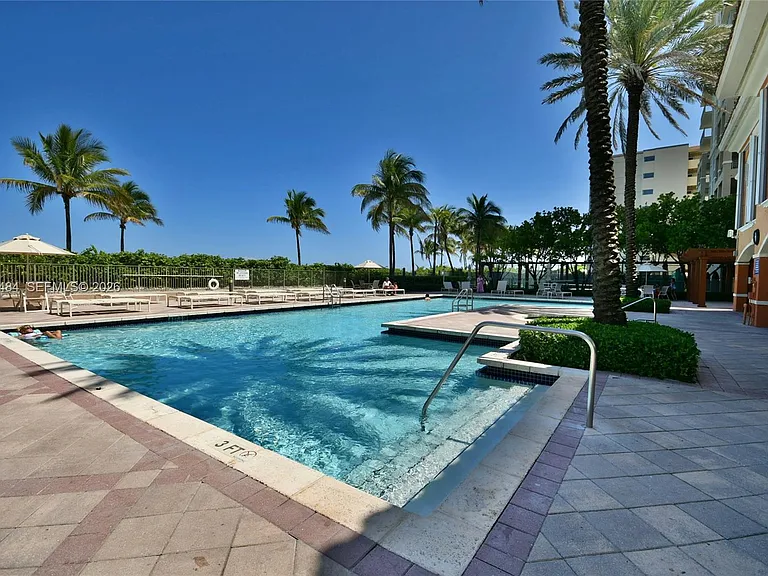 2080 S Ocean Dr #1711 — Photo 59