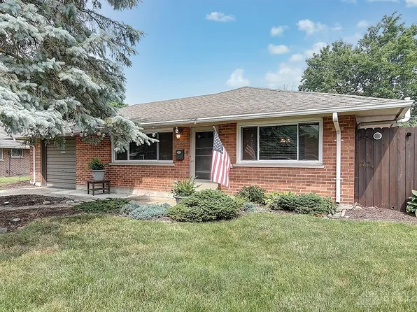 3539 Waterbury Dr, Dayton, OH 45439
