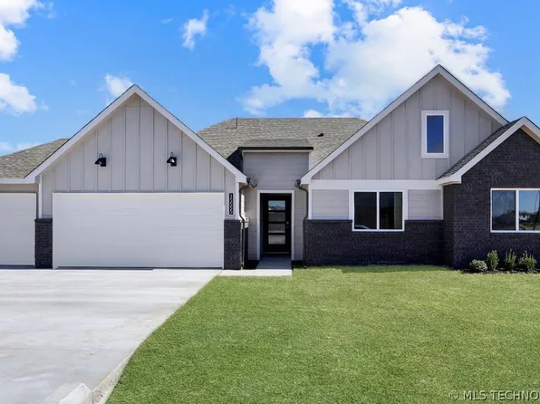 15555 S 36th East Ave S, Bixby, OK 74008