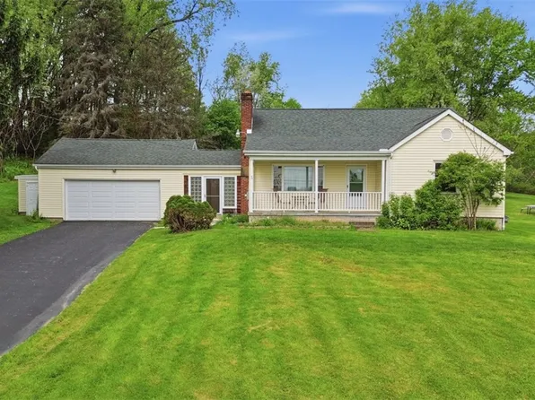 123 Wampum Rd, Wampum, PA 16157