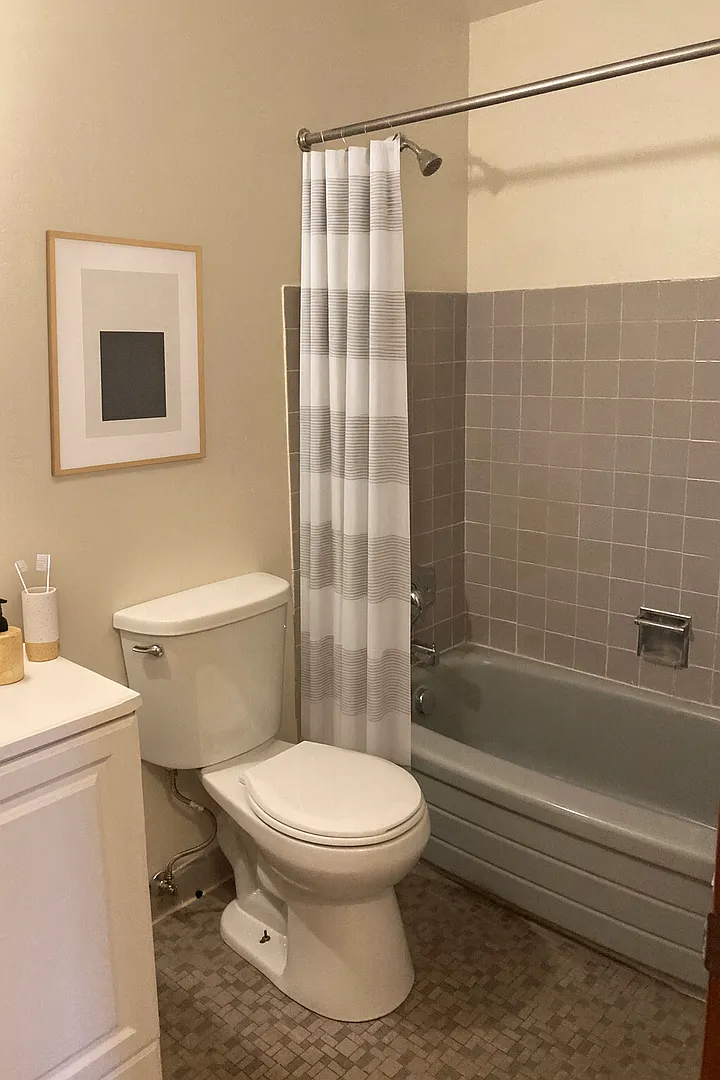 Marnae Apartments — Photo 3