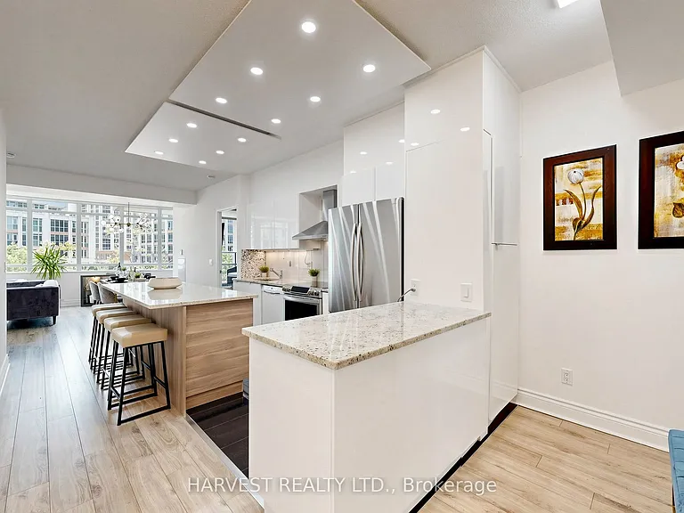 209 Fort York Blvd #380 — Photo 6
