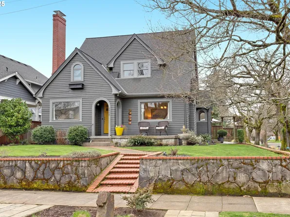 2806 NE Bryce St, Portland, OR 97212
