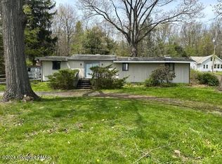 32 Mount Pocono Ct, Mount Pocono, PA