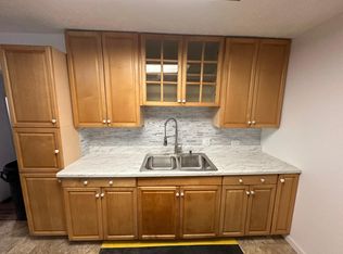 517 S Center St, Stockbridge, MI 49285