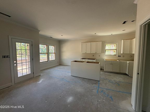 3rd image of 16651 Rabbit Run Court
