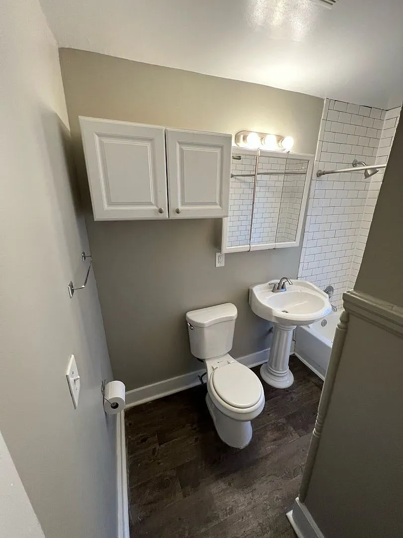 2846 N Holton St (4 Family) — Photo 4