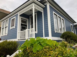 209 19th St, Pacific Grove, CA 93950