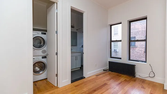 Rented by Nooklyn NYC LLC | media 7