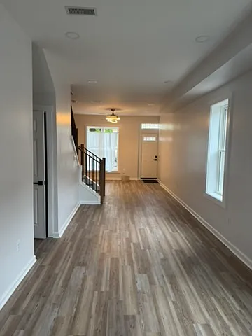 617 N Ashburton St — Photo 3