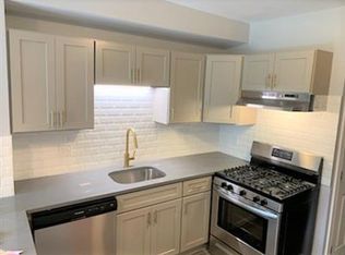 123 Temple St #3, Somerville, MA 02145