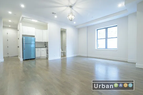 Rented by Urban Pads | media 11