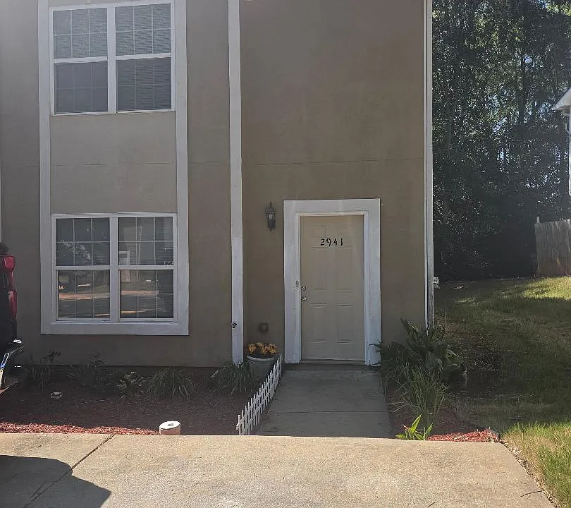 2941 Fields Dr
