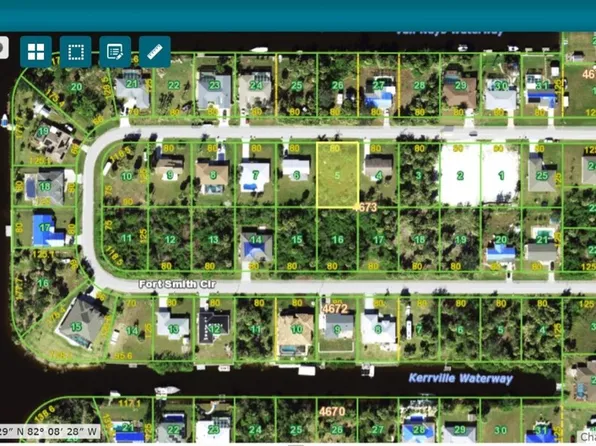 18547 Fort Smith Cir, Port Charlotte, FL 33948