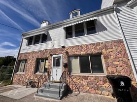 1716 N 6th St, Harrisburg, PA